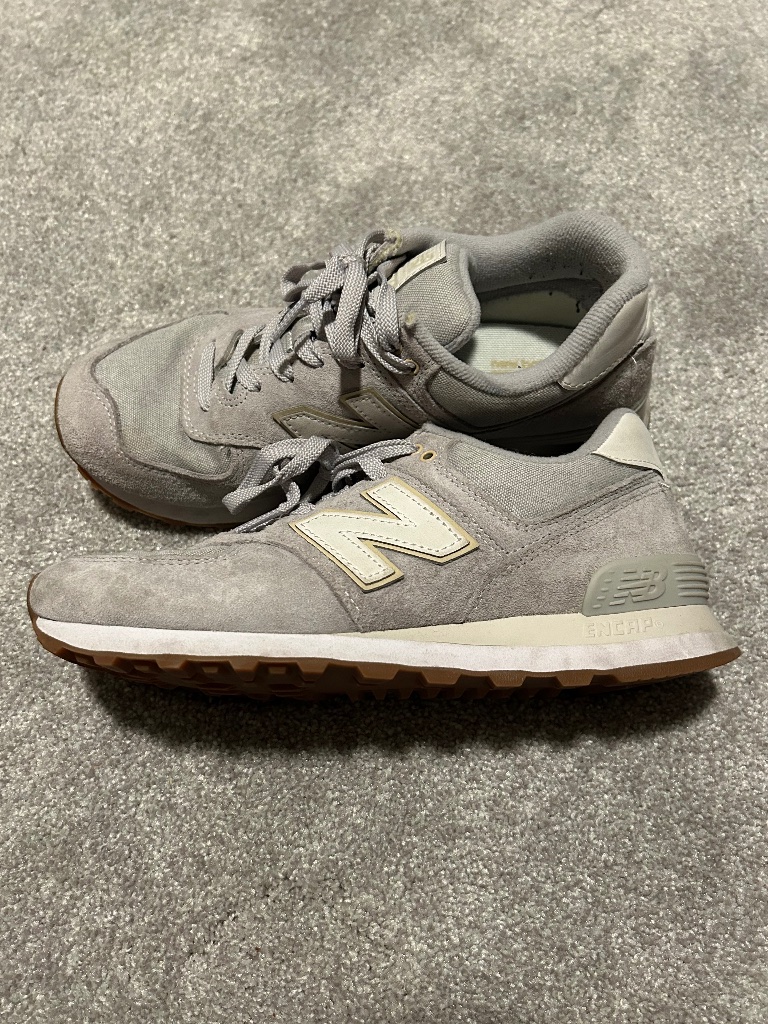New Balance | 574 Shoes, Men's 7.5/Women's 9.0